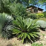 dépendance de bastide climatisée dans parc exceptionnel, au calme